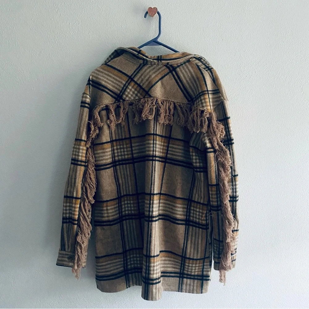 N/A boutique tan